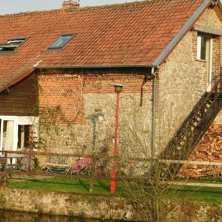 Le Pigeonnier Apartman Rousies Kültér fotó